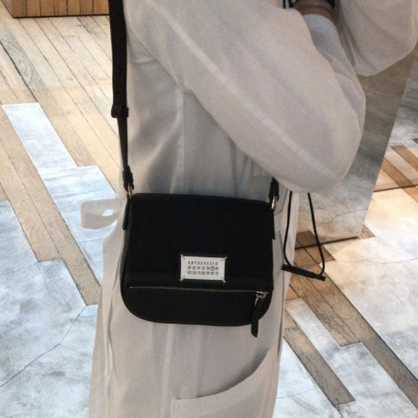 メゾンマルジェラ カレンダーロゴショルダーバッグ コピー S56WF0151P0396H7735